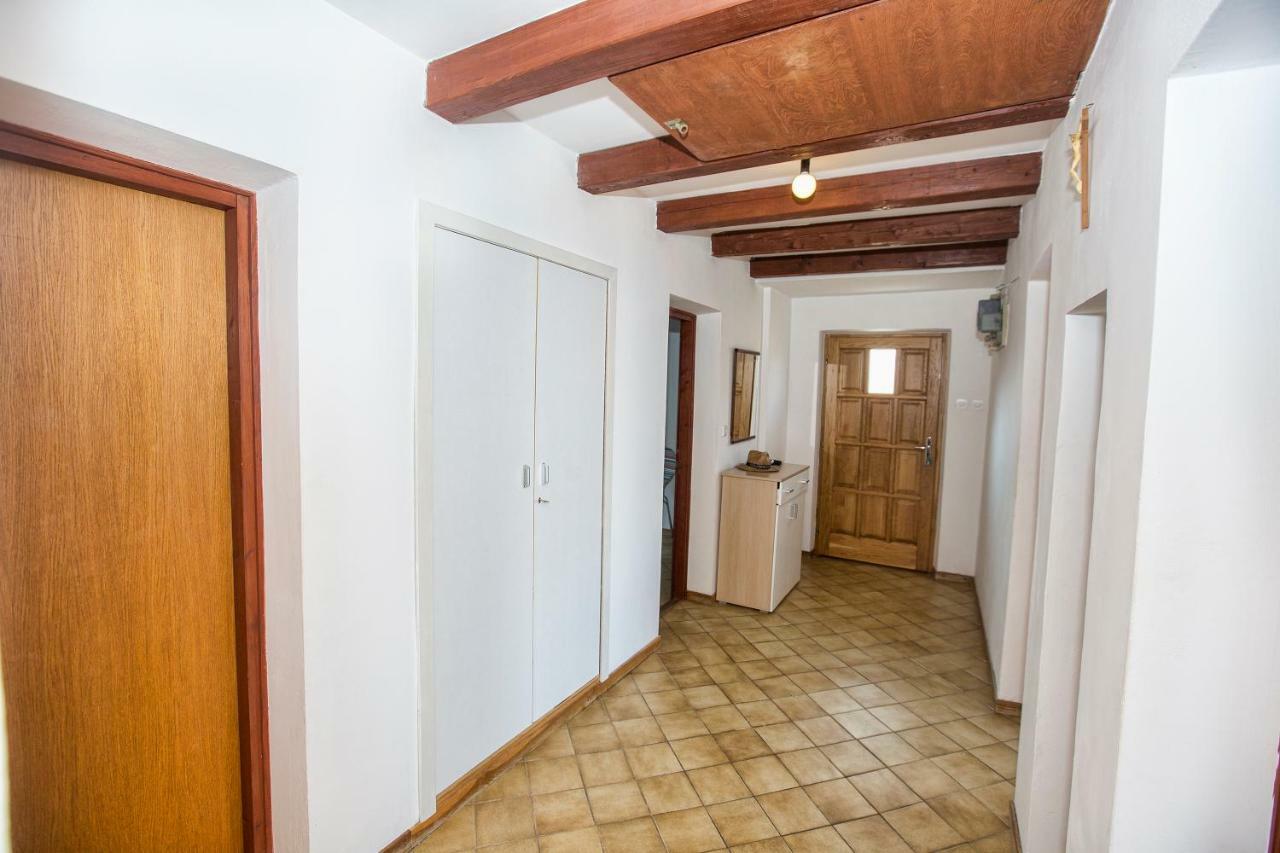 Penthouse Karlobag Leilighet Eksteriør bilde